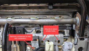 Панель аксессуаров под сиденьем Toyota Tacoma............ 5
