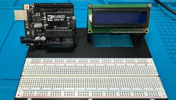Ремикс стенда разработки Arduino UNO