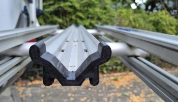 Заглушка профиля багажника для велосипеда / Fahrradtr&auml;ger...