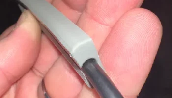 Сквозной проход через дверцу масштабируемого антенного ка... 3