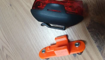 Держатель для велосипедного фонаря Smart 321 1