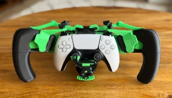 Гоночный руль с контроллером PS5, 100% напечатанный на 3D... 2