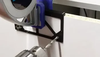 Шаблоны для сверления дверных ручек........ 3