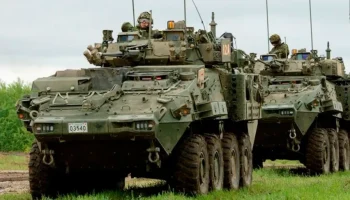 1-100 Авианосец пехотной секции LAV 6 2