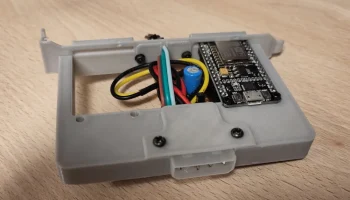 ESP32 Чехол/держатель для ПК 1