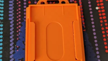 Держатель идентификационного бейджа V1.3......... 2