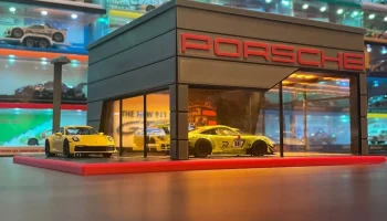 Выставочный зал Porsche (автосалон 1/64, включая универсальн 6