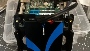 Intel NUC 8 или новее "тонкий" SSD-удлинитель...... 4