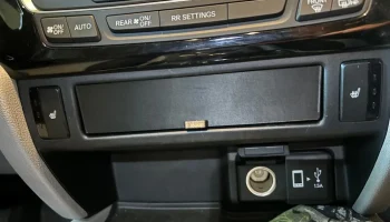 Ящик Cubby Tray, подходит для Honda Ridgeline.............