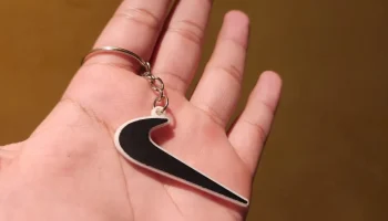 Ллаверо Nike