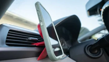 Крепление для телефона Honda Odyssey Vent MagSafe...........
