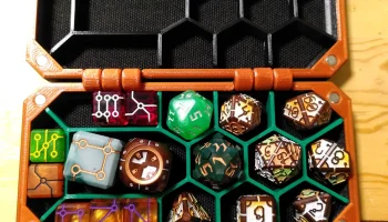 Вставки для переноски игральных костей на каждый день...... 1