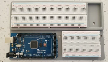 Arduino Mega с макетной платой
