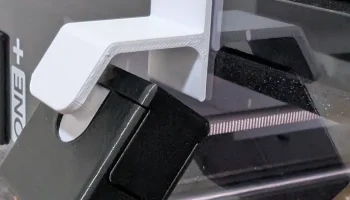 Дверной крючок Prusa Core One для камеры ESP32........ 2