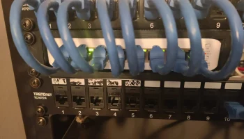 Unifi 8 Lite POE (USW-Lite-8-POE) для монтажа в стойку 1U 2