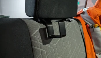 Крючки для каски Toyota Tacoma 1