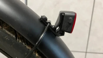 Крепление заднего фонаря Specialized Roll Fender для задн...
