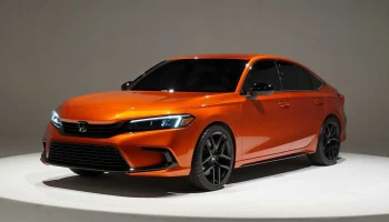 Низкополигональная Honda Civic SI 2024 года............ 3