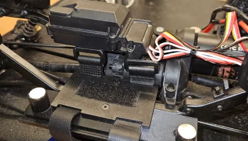 Ползунки Traxxas TRX4 с креплением к кузову и деталями дл... 1