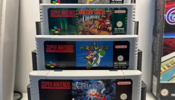 Картридж Super Nintendo SNES/подставка для игр...