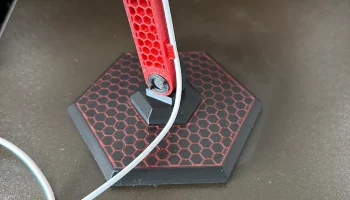 Schreibtischlampe im Hexagon Design / настольная лампа в ... 4