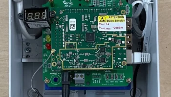 Держатель печатной платы IMST ic880a ch2i для DIN-рейки (.. 1