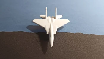 Микрореактивный истребитель F-15 Eagle, распечатанный на ... 2