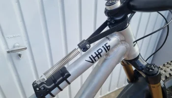 Рулевой демпфер MTB