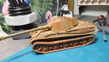 Королевский Тигр Немецкий танк 1/72 1