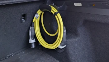 Держатель зарядного кабеля для VW ID.3, ID.4, ID.5 и ID.7