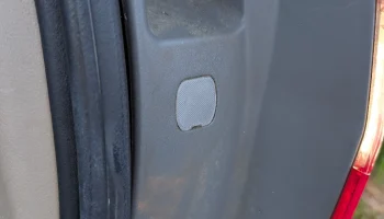 Крышка винта заднего фонаря Honda Odyssey 2005-2010 гг......