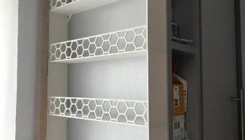 Большая полка для специй с шестиугольным узором и настенн.. 1
