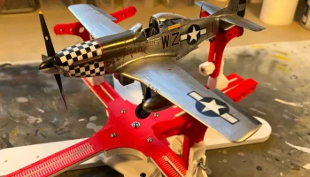 Держатель покрасочной модели для моделей в масштабе 1/48 и 1 1