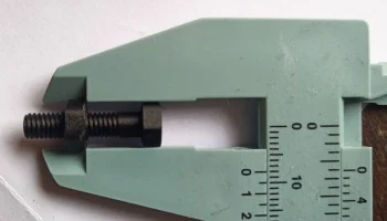 Шестигранный винт и гайка M5 для 3D-печати......... 2