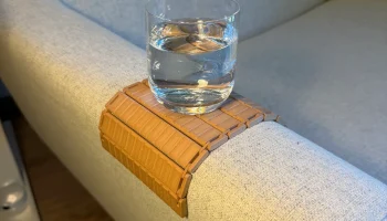 Складной подлокотник для дивана 3