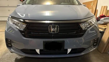 Хэллоуинские жуткие клыки для Honda Odyssey............