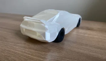 Низкополигональная Toyota Supra 2
