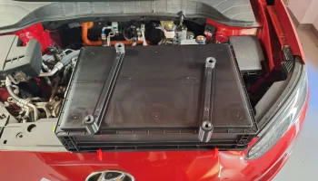 Держатель ящика для хранения вещей Hyundai Kona electric.... 9