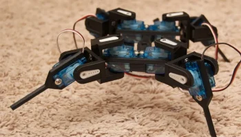 Mini Quadruped - оптимизирован для сервоприводов 9G.........