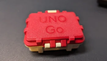 Прочная коробка для карточной игры Uno Go........