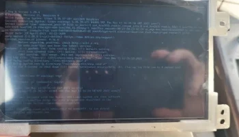 Изготовленное на заказ крепление для информационного ЖК-м... 5