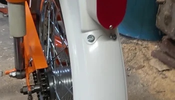 Задний фонарь Honda Amigo PF50 1