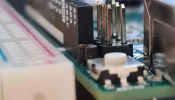 Проставки для стартового комплекта Arduino Uno............ 1