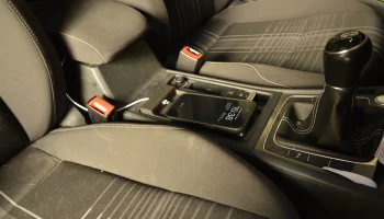 Док-станция для iPhone 14 Pro (с чехлом Quad Lock) для VW Go 3