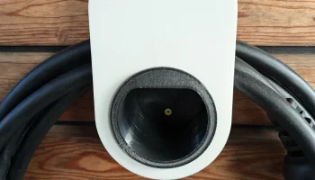 настенное крепление для зарядного кабеля типа 2 EV в стиле g