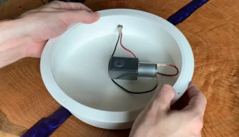 Моторизованный поворотный стол 3