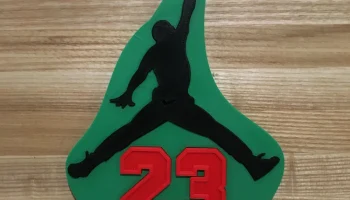 Логотип Nike Jordan......