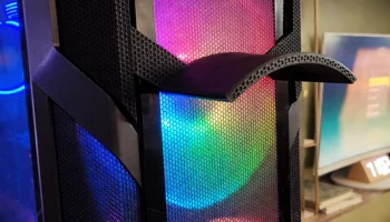 Крепление для гарнитуры Cooler Master H500M...... 1