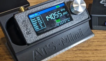 Подставка для приемника ATS-mini Si4732.