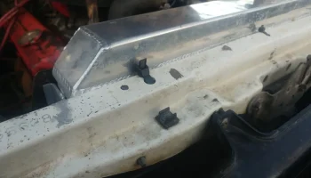 Зажим для опоры капота (капота) Toyota Hilux............ 2